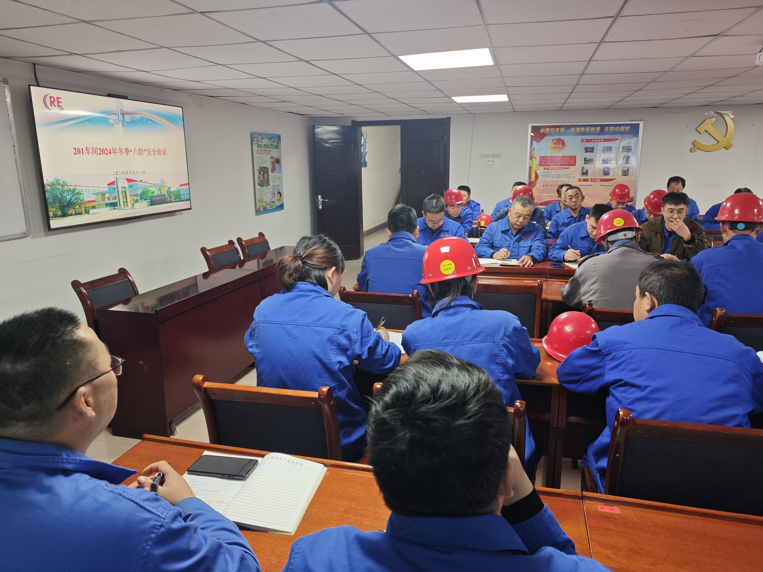 图片2.png 图片2.png